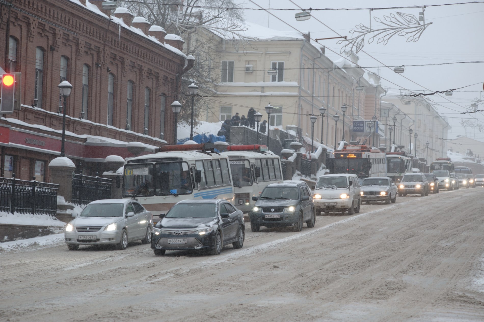 Дороги, Новый год ❄, Томские новости, общественный транспорт движение новый год фейерверк В субботу в Томске изменится схема движения транспорта