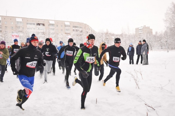Спорт в Томске, Томские новости, Более 100 человек и 8 собак приняли участие во втором Снежном забеге в Томске (ФОТО) Более 100 человек и 8 собак приняли участие во втором Снежном забеге в Томске (ФОТО)