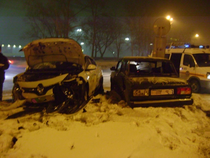 Происшествия, Томские новости, В Томске два человека пострадали при столкновении трех машин (ФОТО) В Томске два человека пострадали при столкновении трех машин (ФОТО)
