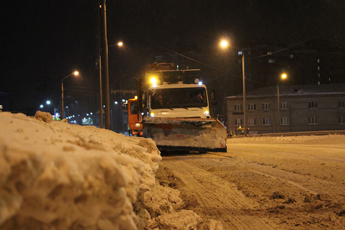 Дороги, Томские новости, ограничение движения уборка снега В Томске временно перекроют Старо-Деповскую