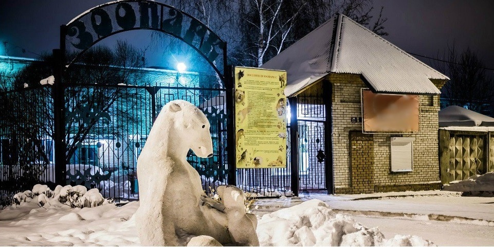 Погода и природа, Томские новости, зоопарк северский зоопарк мороз холод животные Животных зоопарка Северска в мороз прячут на ночь в домики и дробят пищу, чтобы она не замерзла