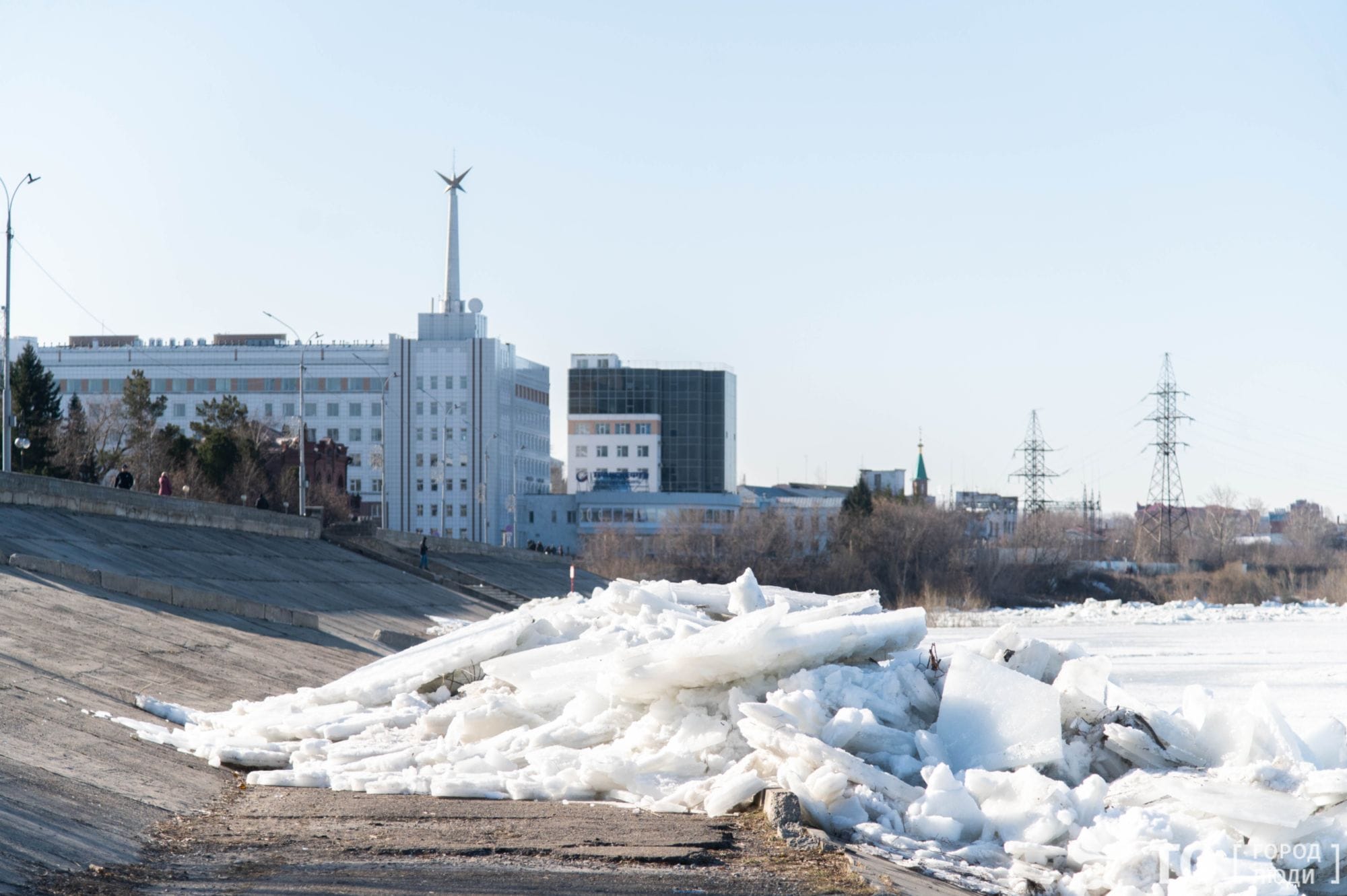 Паводок, Томские новости, паводок уровень воды интересные новости Томска ледоход в Томске Уровень воды в Томи в районе Томска продолжает снижаться