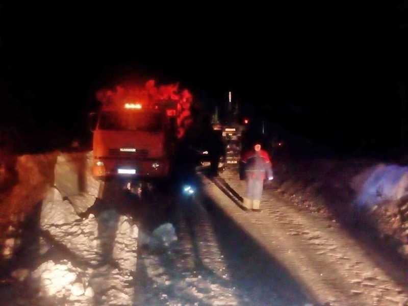 Происшествия, Томские новости, грузовик врезались дорожная обстановка сводка происшествий Два лесовоза столкнулись на трассе в Томской области