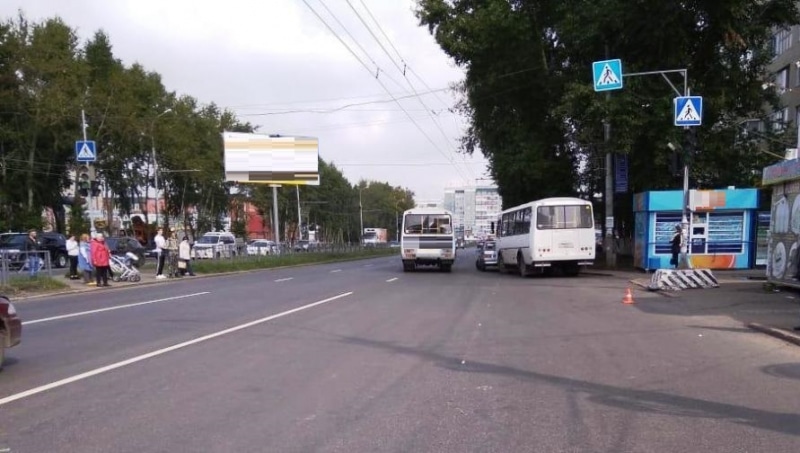 Происшествия, Томские новости, упала женщина пострадала сводка происшествий ДТП в Томске Пожилая женщина выпала из маршрутки в Томске