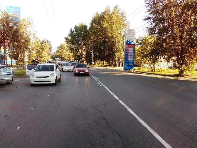 Происшествия, Томские новости, сбили ребенок пострадал попал под колеса В Томске иномарка сбила ребенка, переходившего дорогу в неположенном месте