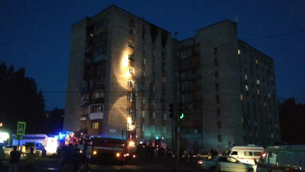 Происшествия, Томские новости, пожар спрыгнул выпрыгнул спаслись Мужчина и женщина погибли в пожаре в Томске